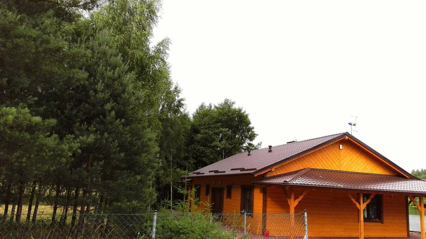domki nad jeziorem