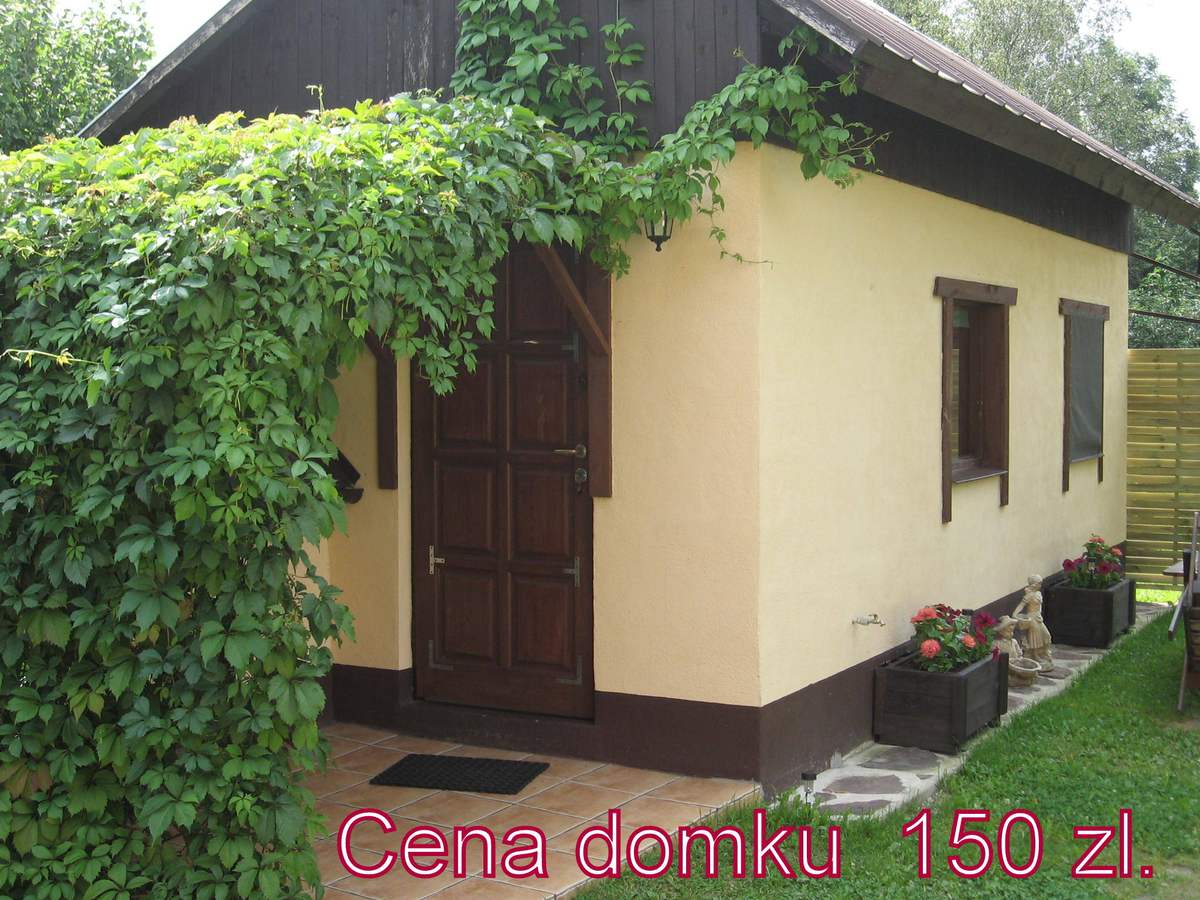 domek nad jeziorem
