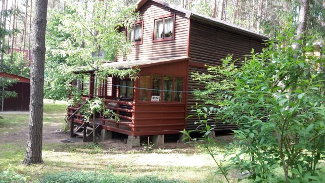 Domek letniskowy nad jeziorem Gim
