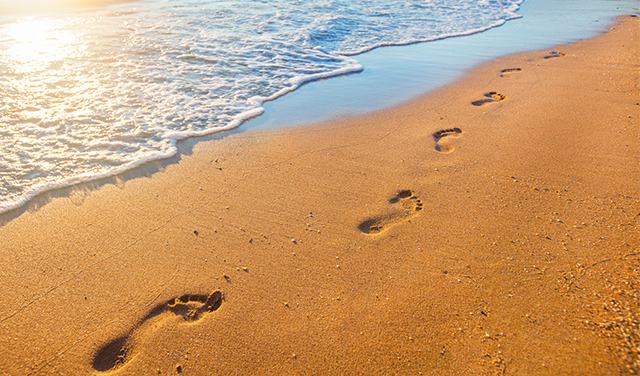 *Słonce, błękitne niebo i plaża = Super Costa Blanca / Hiszpania.