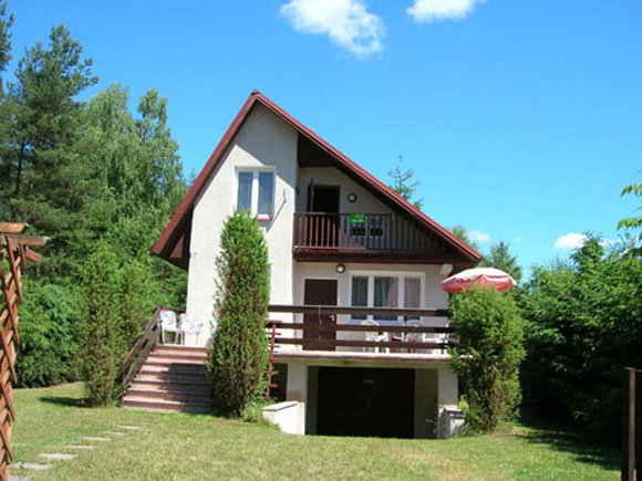 Mazury-Jerutki.Uroczy domek przy lesie nad jeziorem
