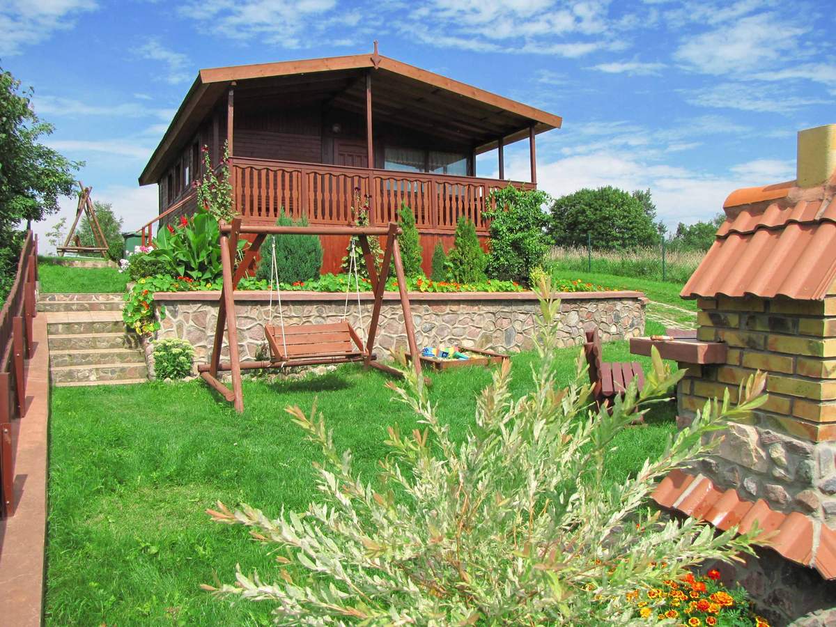 domek letniskowy nad jeziorem na Mazurach,powiat Giżycko