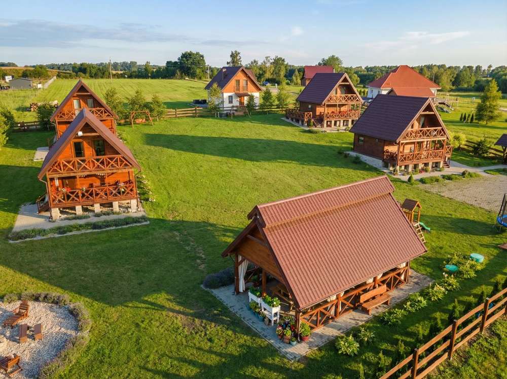 CICHOSZA MIŁOMŁYN DOMKI LETNISKOWE NA MAZURACH