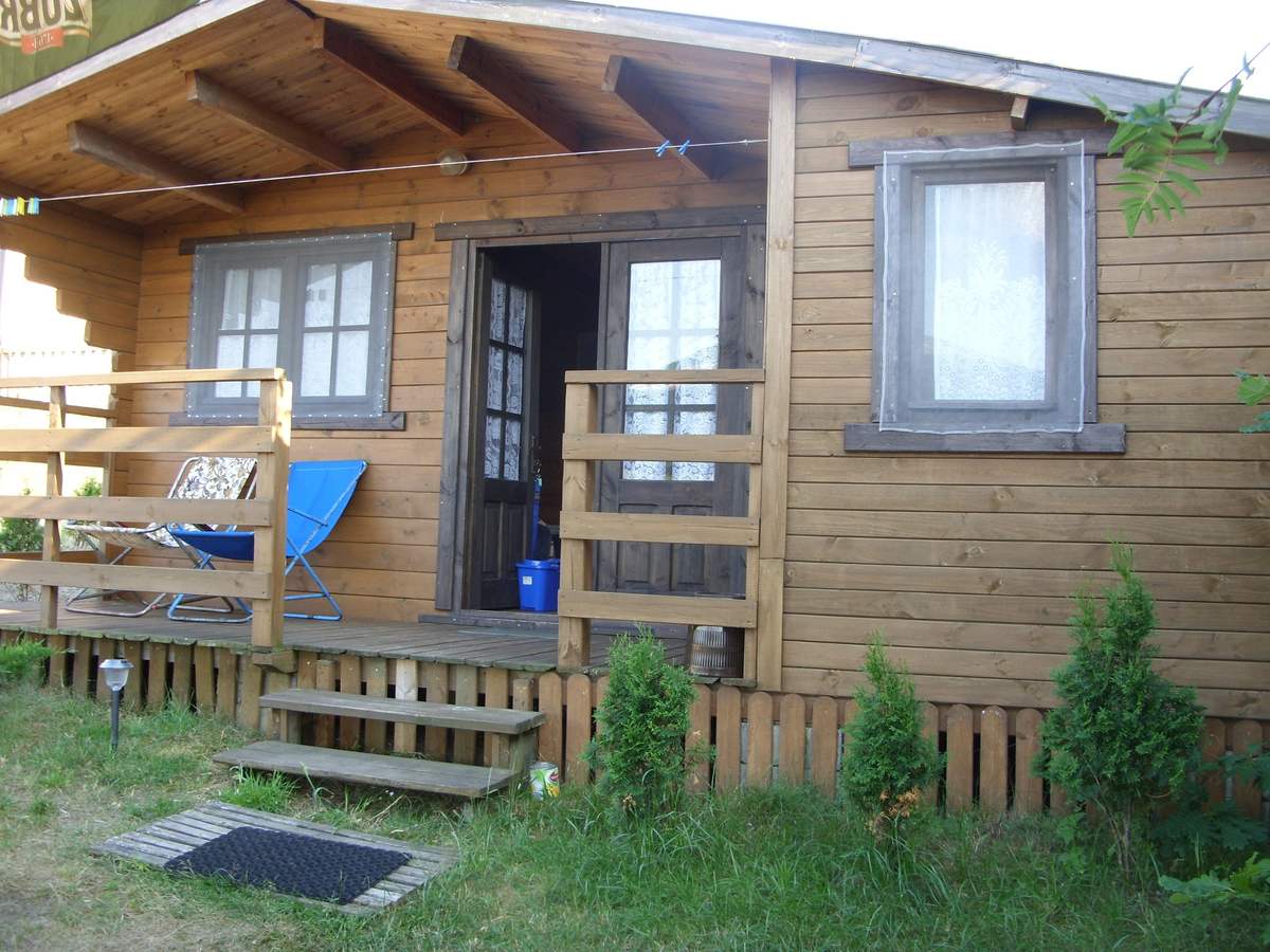 Wynajmę drewniany domek letniskowy nad jeziorem Wdzydze